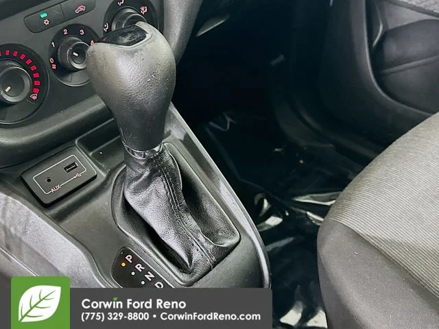 Used 2016 Bright White Ram SLT image 16