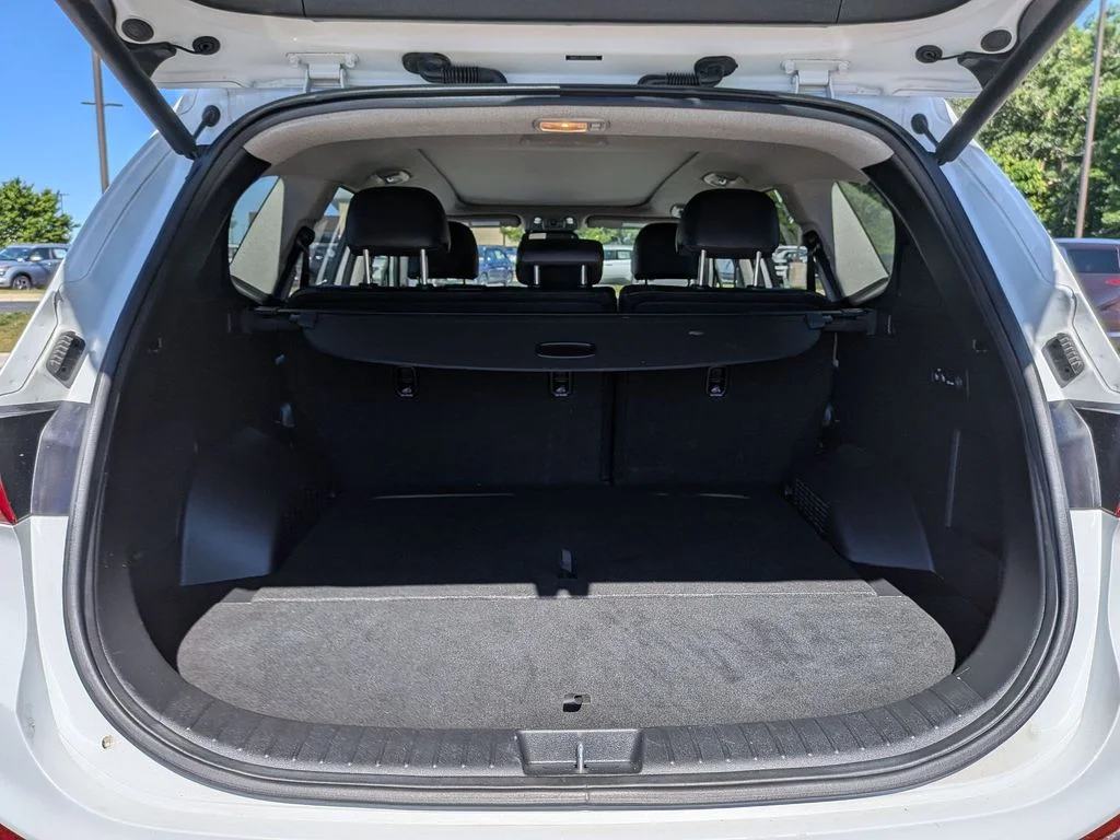Used 2020 Gray Hyundai SEL image 27