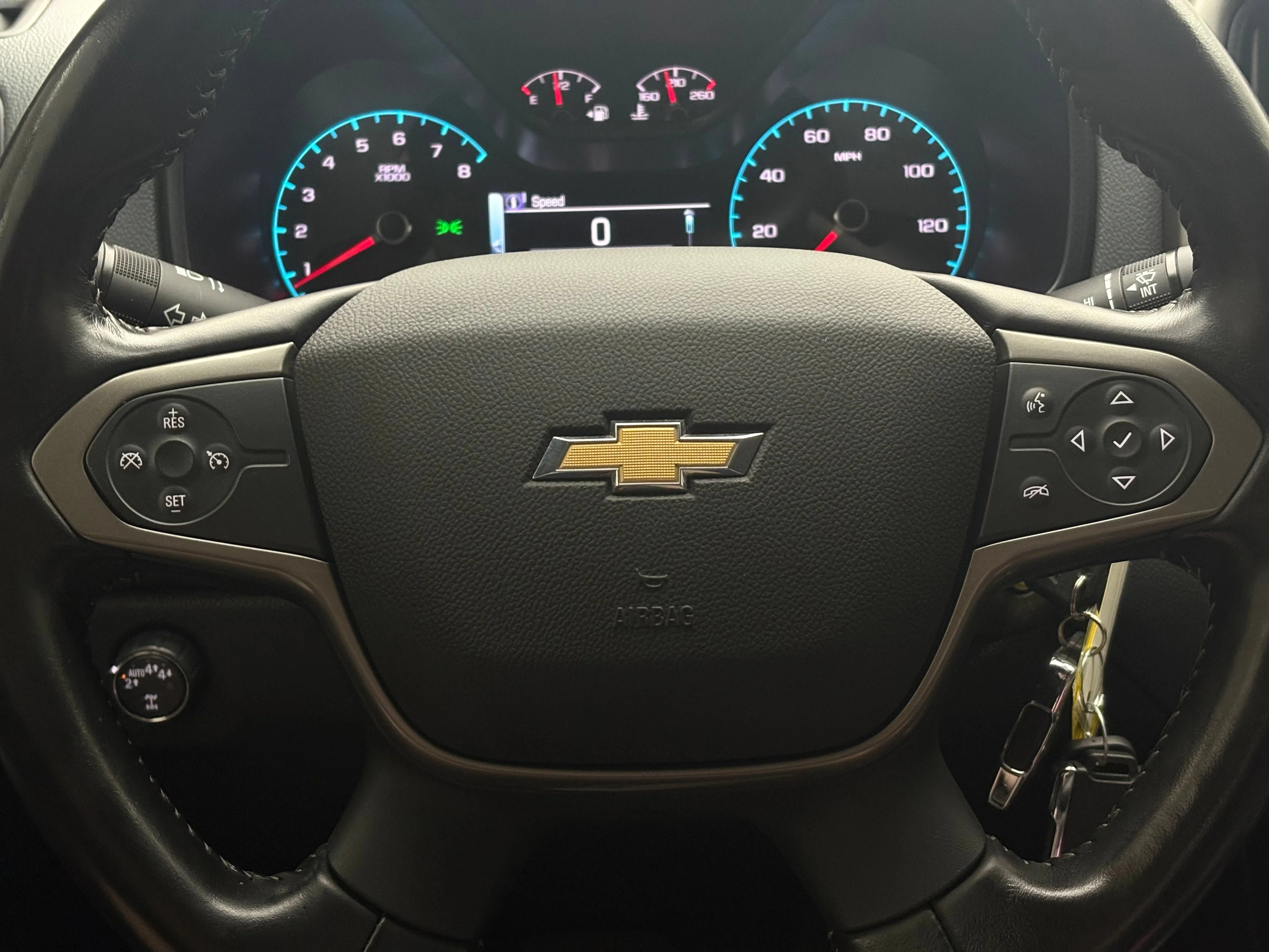 Used 2018 BLACK Chevrolet 4WD Z71 image 20