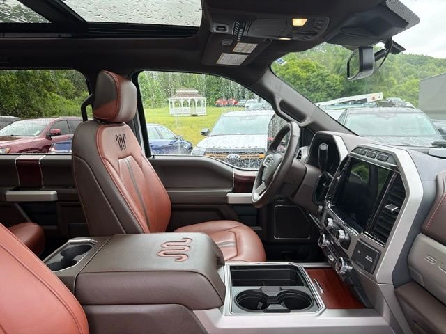 Used 2022 White Ford King Ranch image 45