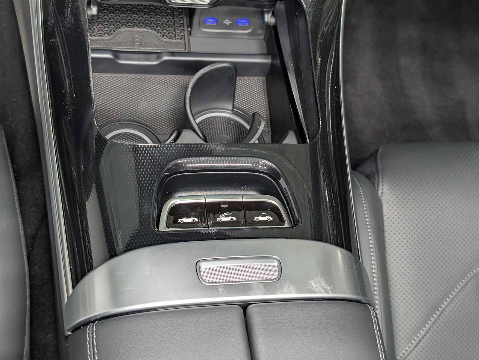 2026 Mercedes-Benz CLE AMG 53 - Photo 17
