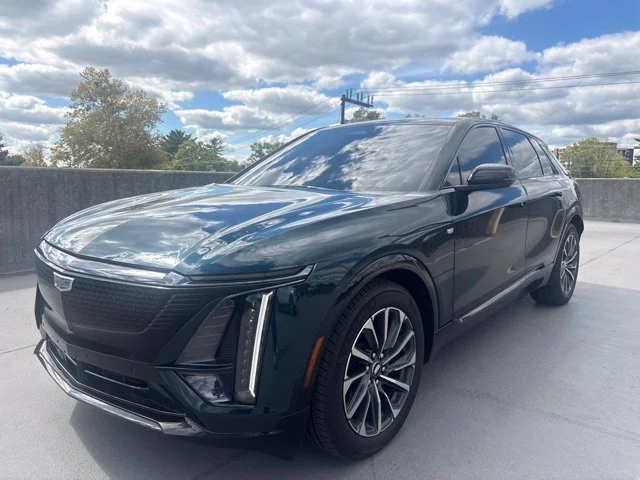 2024 Cadillac LYRIQ
