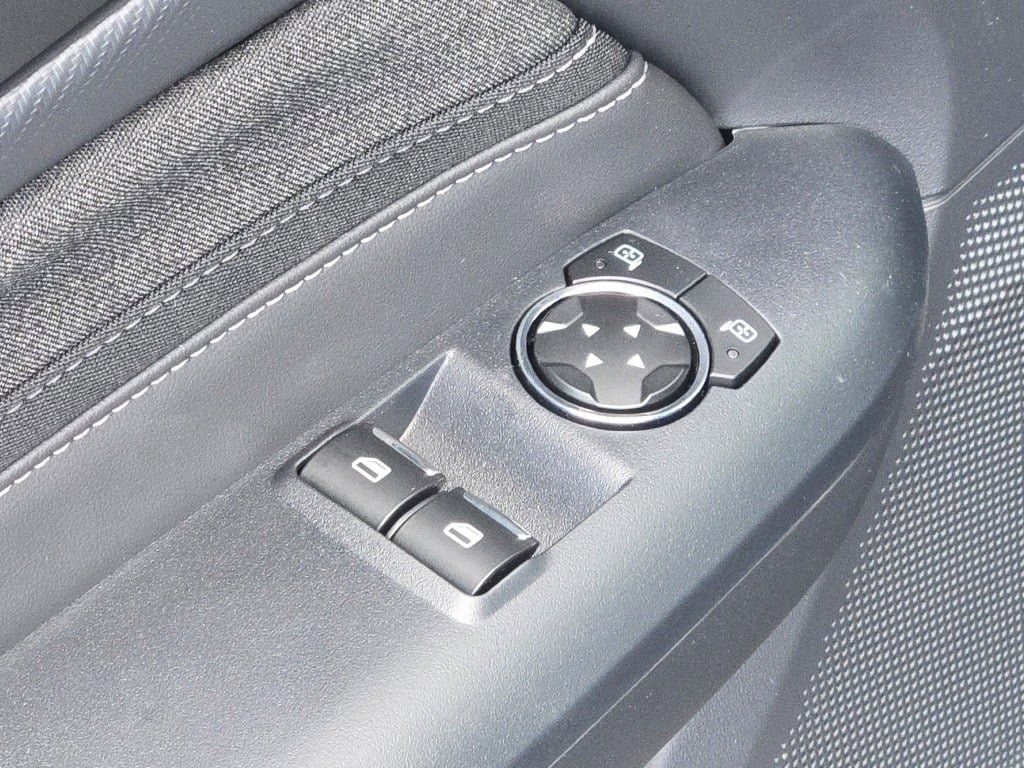 2026 Ford Mustang EcoBoost Fastback - Photo 15