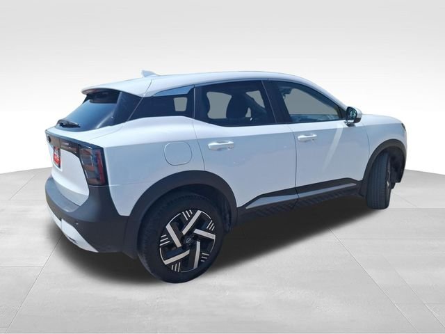 Used 2025 White Nissan SV image 8