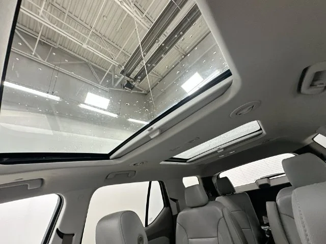 Used 2020 Gray Chevrolet Premier image 17