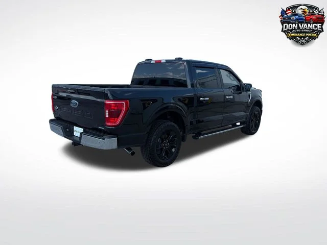 Used 2021 Black Ford XLT image 5