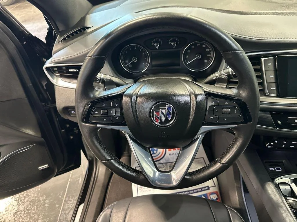2023 Buick Enclave Essence - Photo 16