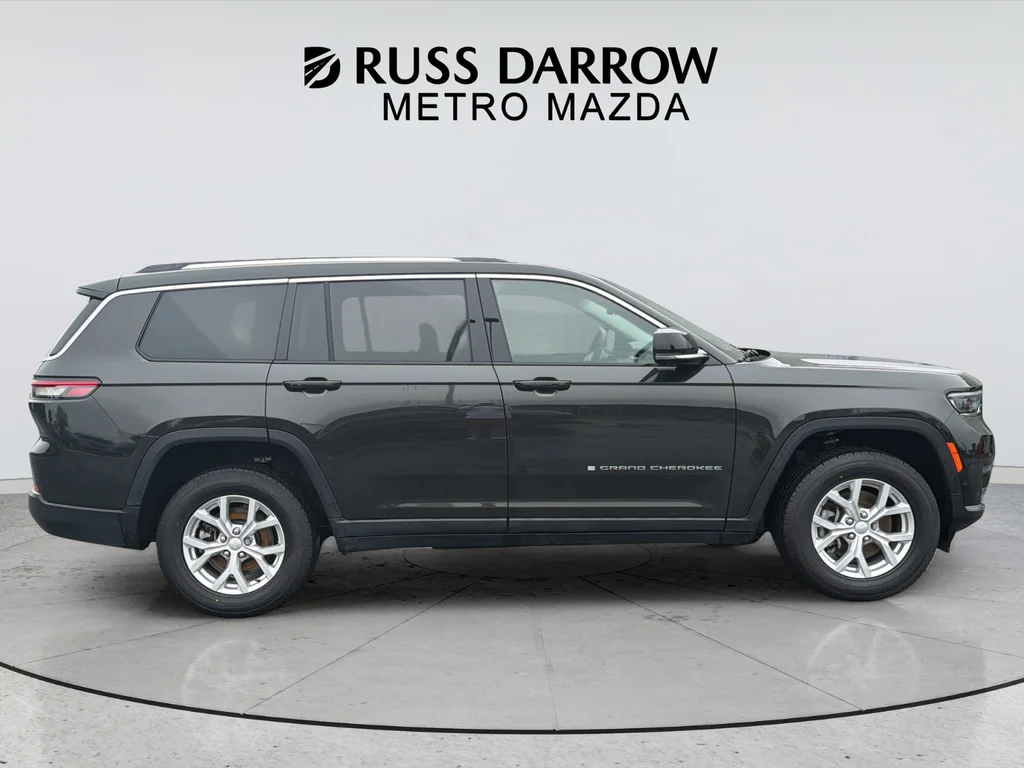 Used 2023 Gray Jeep Limited image 6