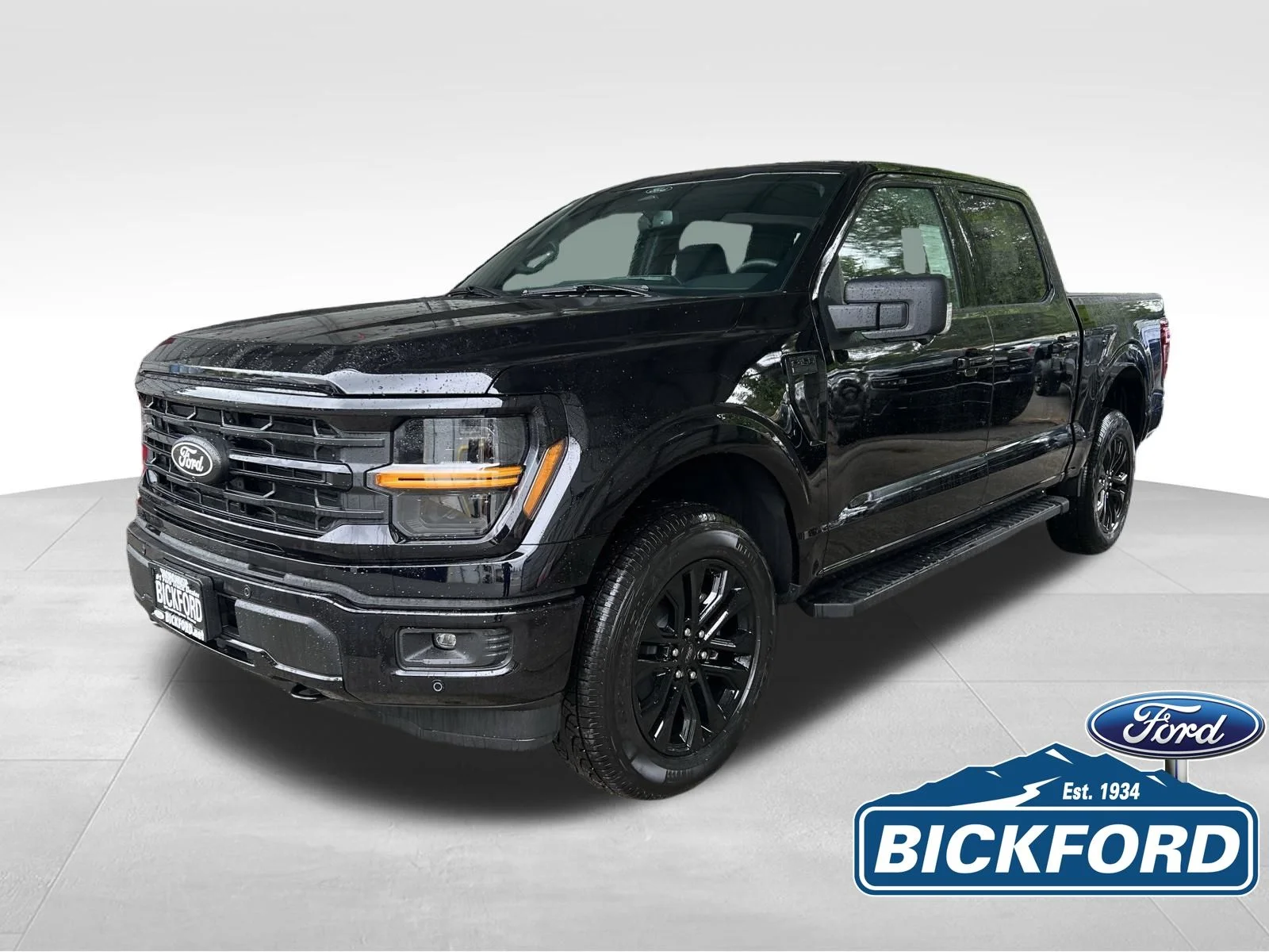 New 2026 Black Ford XLT image 1