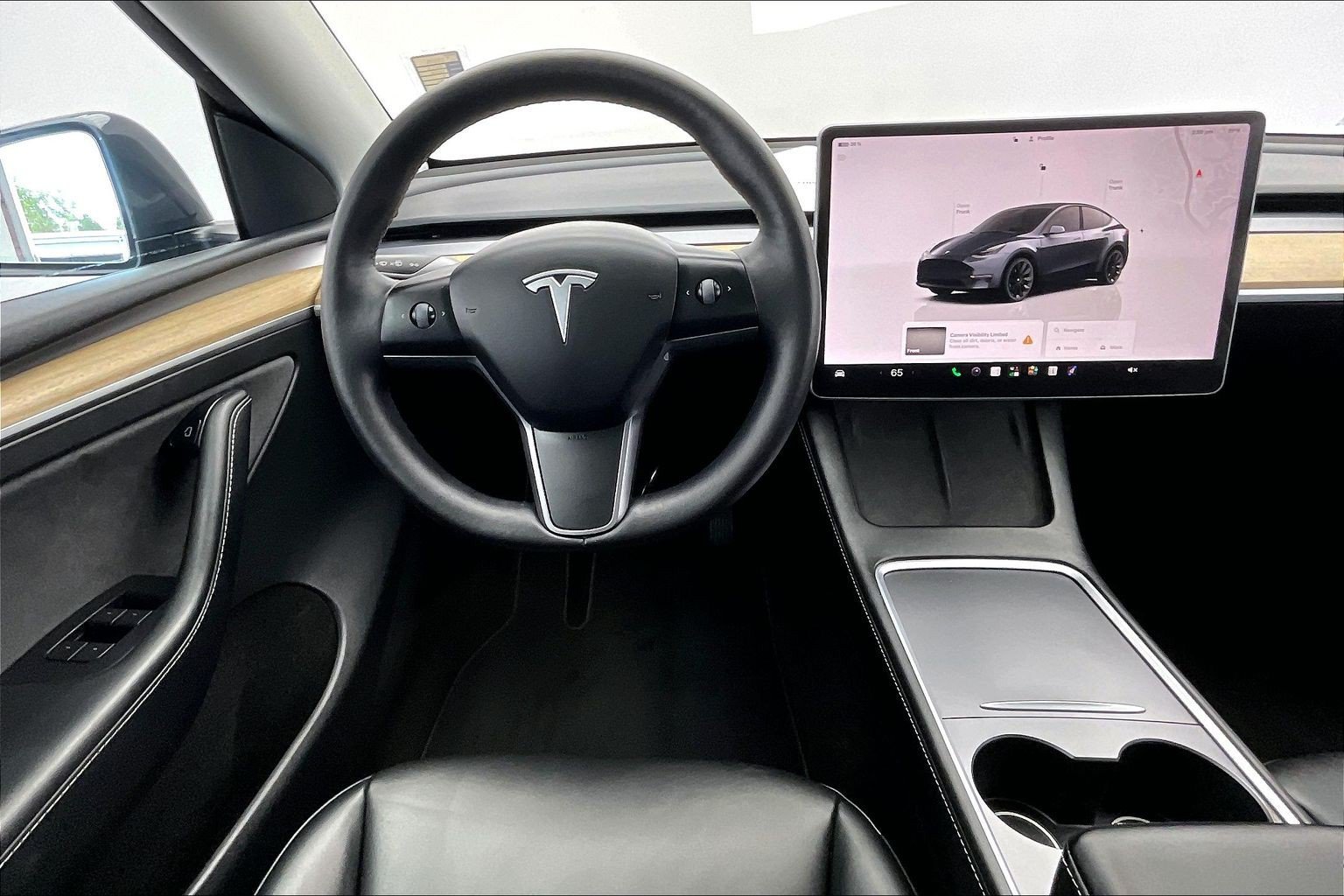 Used 2023 Midnight Silver Metallic Tesla Long Range image 4