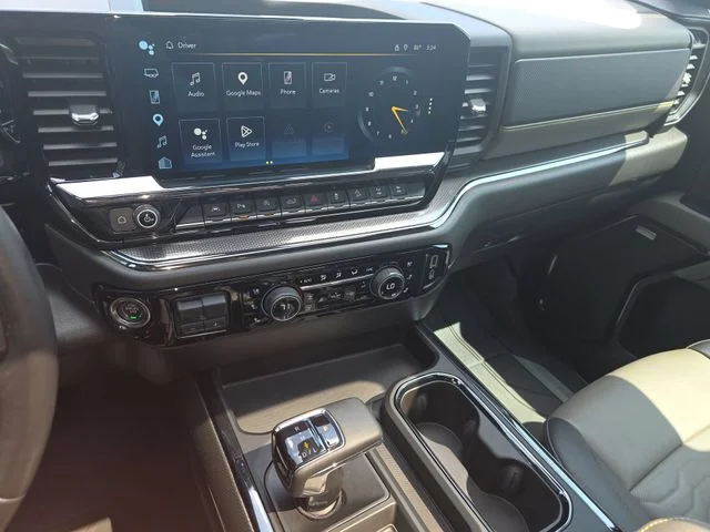 Used 2023 Gray Chevrolet ZR2 image 20