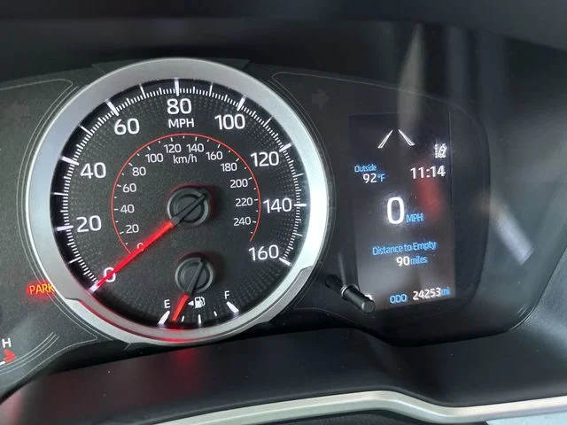 Used 2019 White Toyota SE image 16