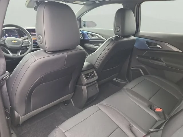 New 2026 Summit White Chevrolet LT image 16