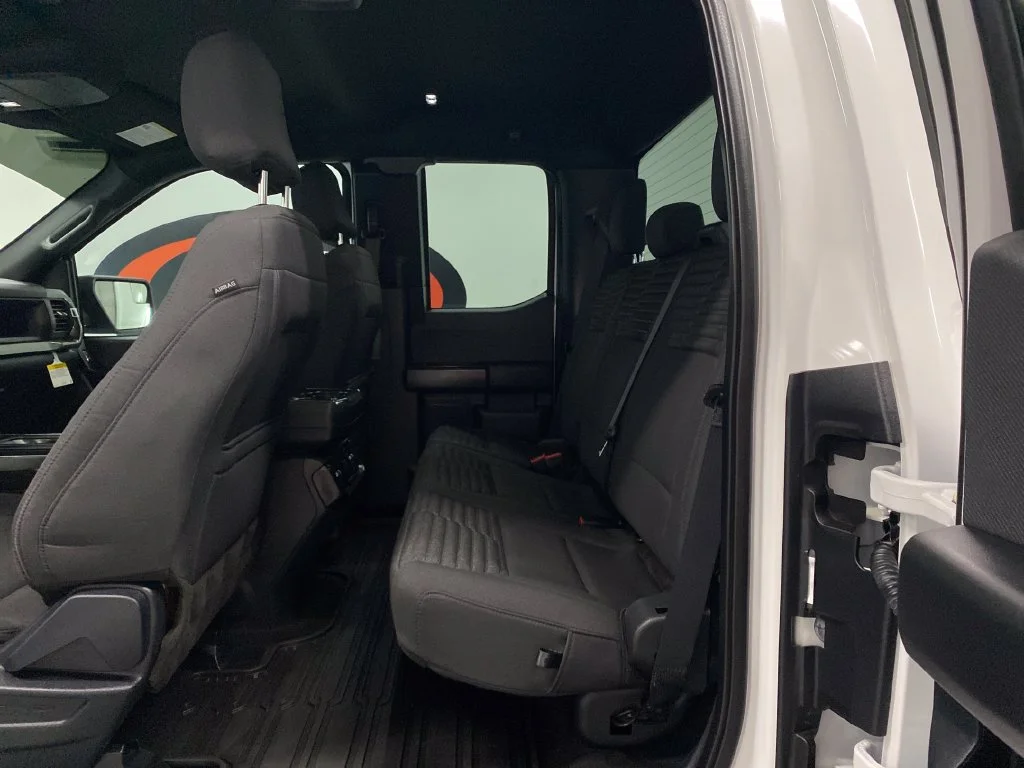 Used 2023 White Ford XL image 15
