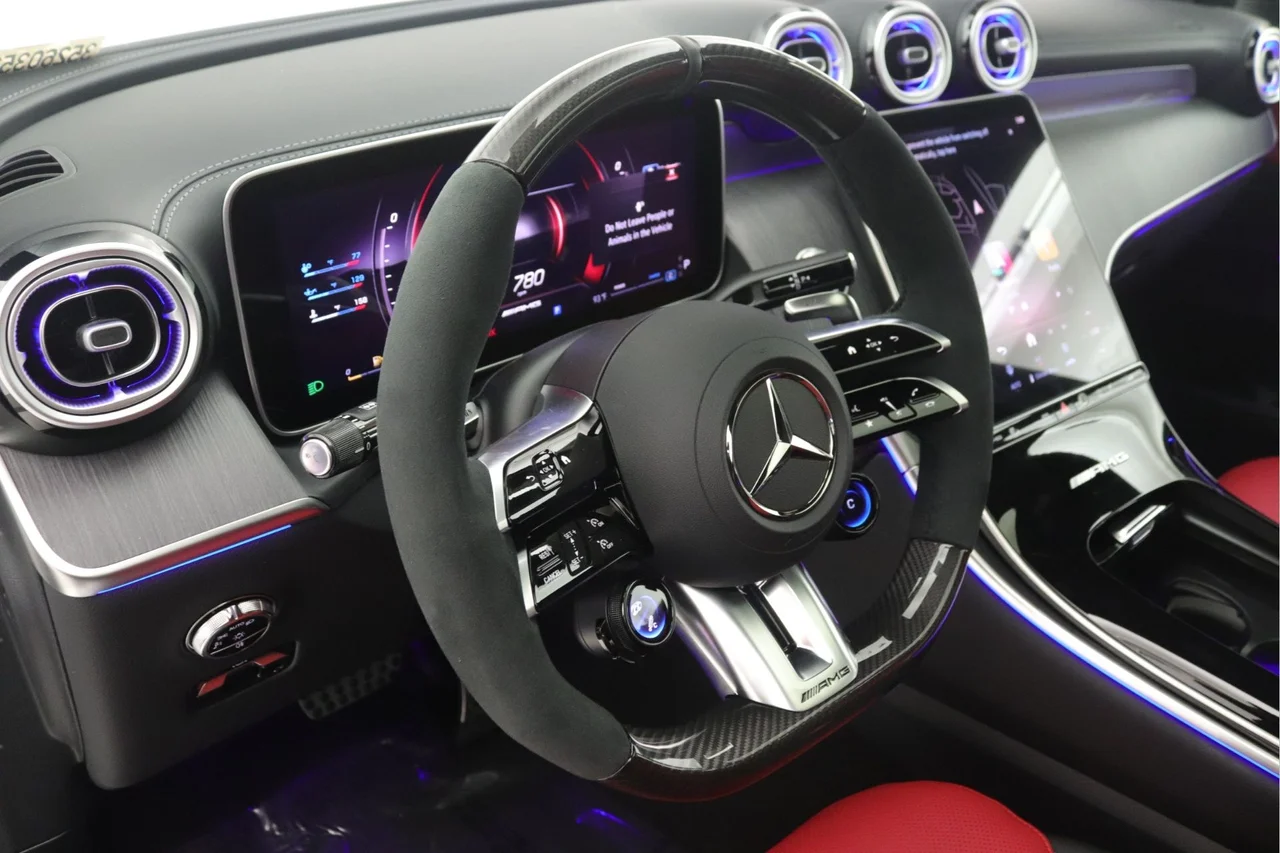New 2026 Polar White Mercedes-Benz 43 AMG® 4MATIC® image 4