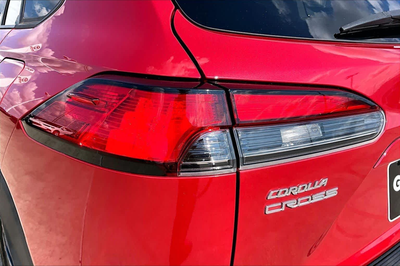 Used 2024 Barcelona Red Metallic Toyota XLE image 29