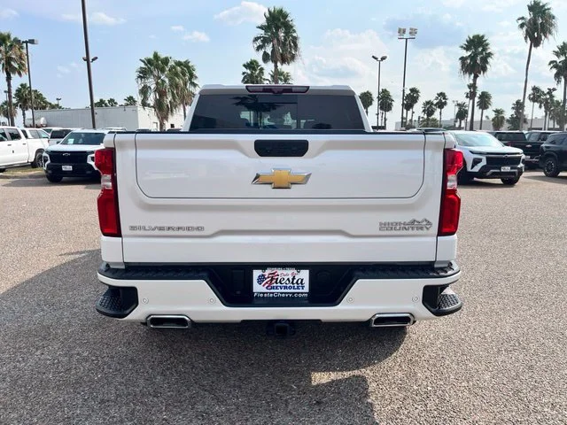 Used 2024 Iridescent Pearl Tricoat Chevrolet High Country image 6