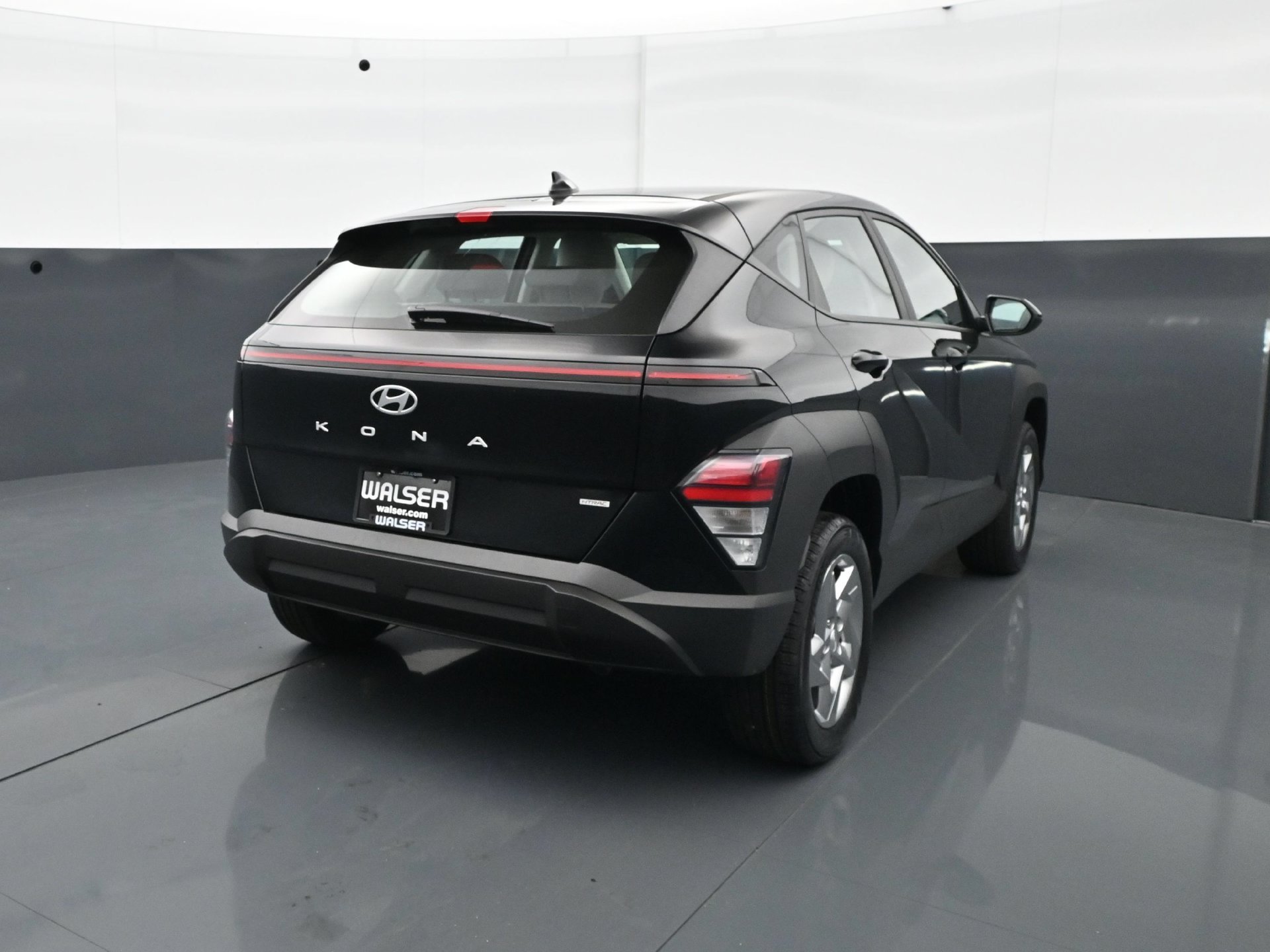 2024 Hyundai Kona SE - Photo 6
