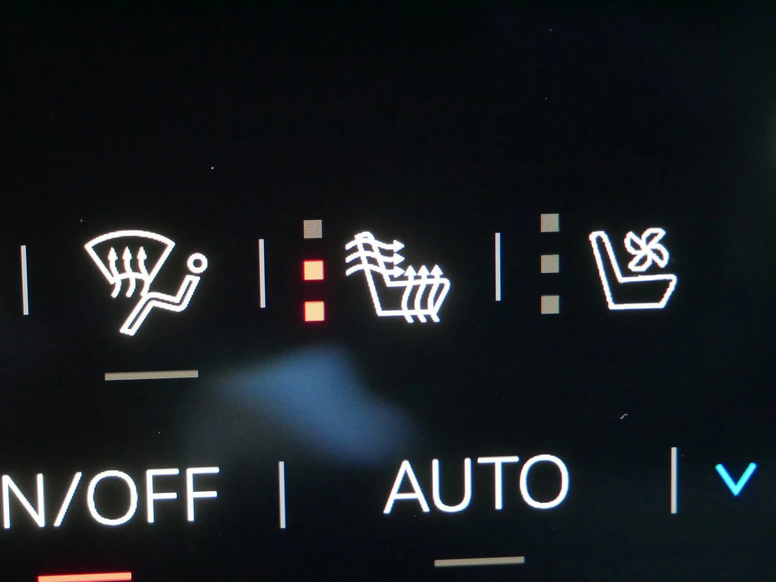 2026 GMC Yukon XL Denali - Photo 14