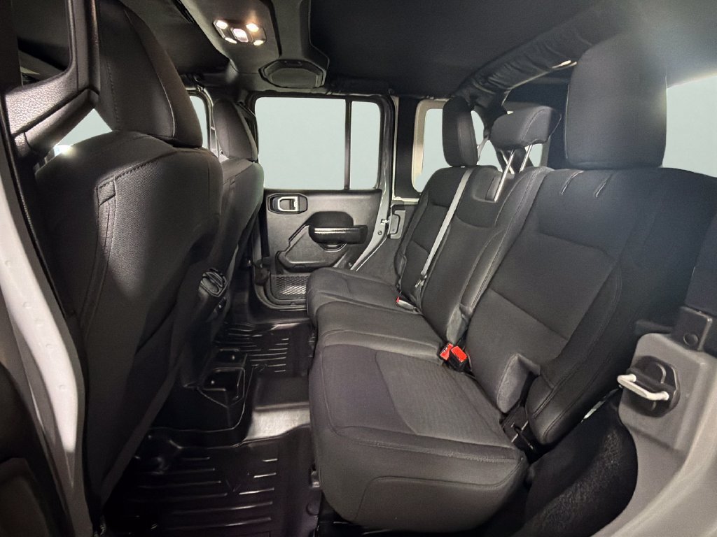Used 2021 Gray Jeep Sport Altitude 4x4 image 26