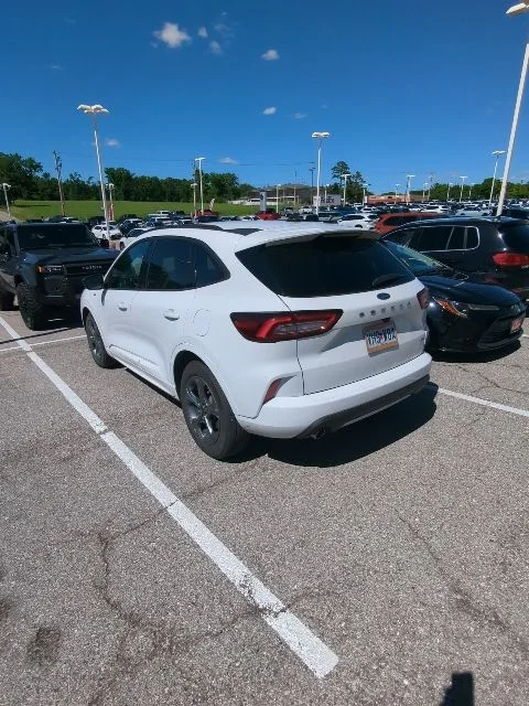 Used 2023 White Ford ST-Line image 7
