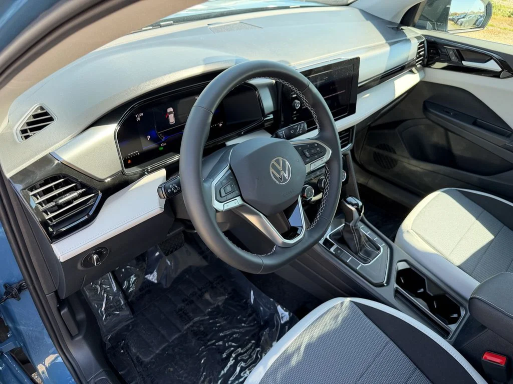 New 2026 Monterey Blue Pearl Volkswagen 1.5T S image 11