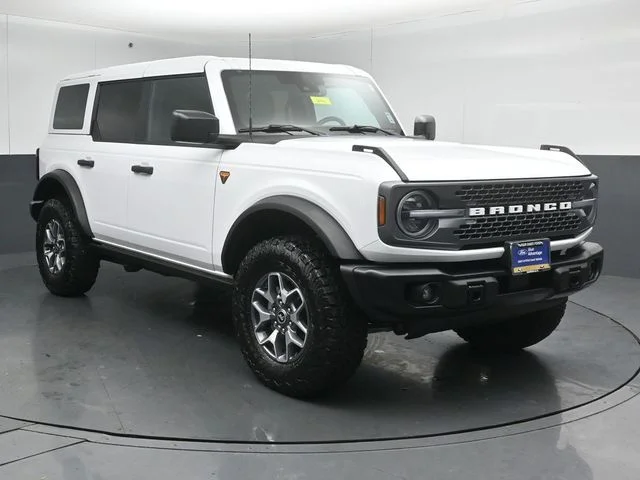2025 Ford Bronco Badlands 4x4's photo