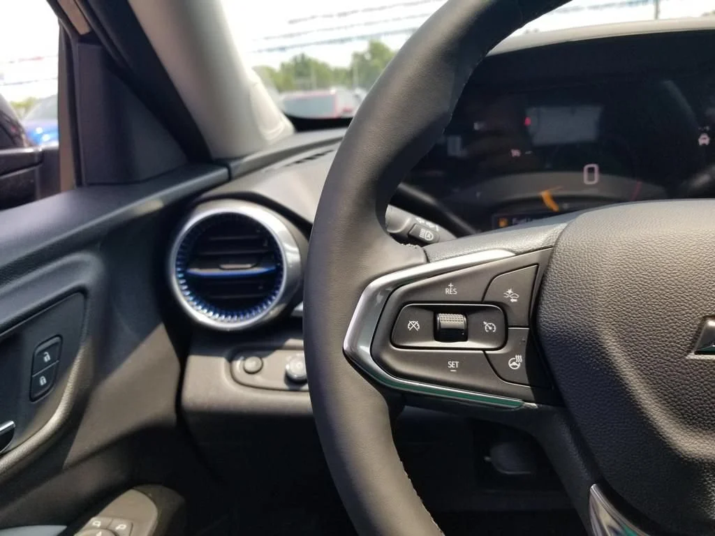 2026 Chevrolet Trax LT - Photo 32