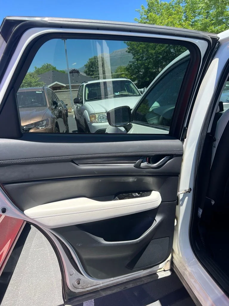 Used 2019 White Mazda Grand Touring Reserve image 21
