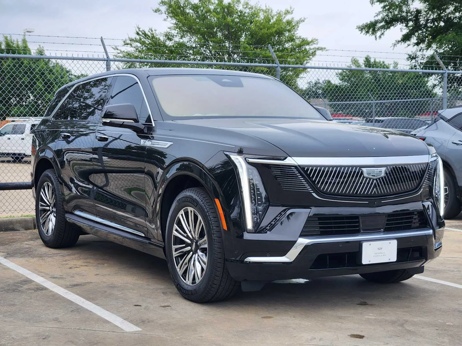 2026 Cadillac Escalade IQ Luxury - Photo 2