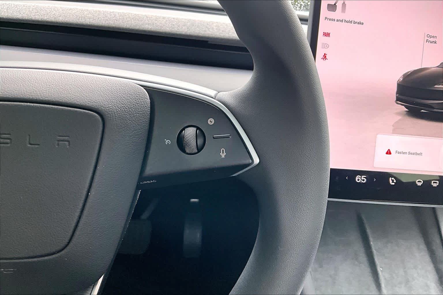 Used 2025  Tesla Long Range image 21