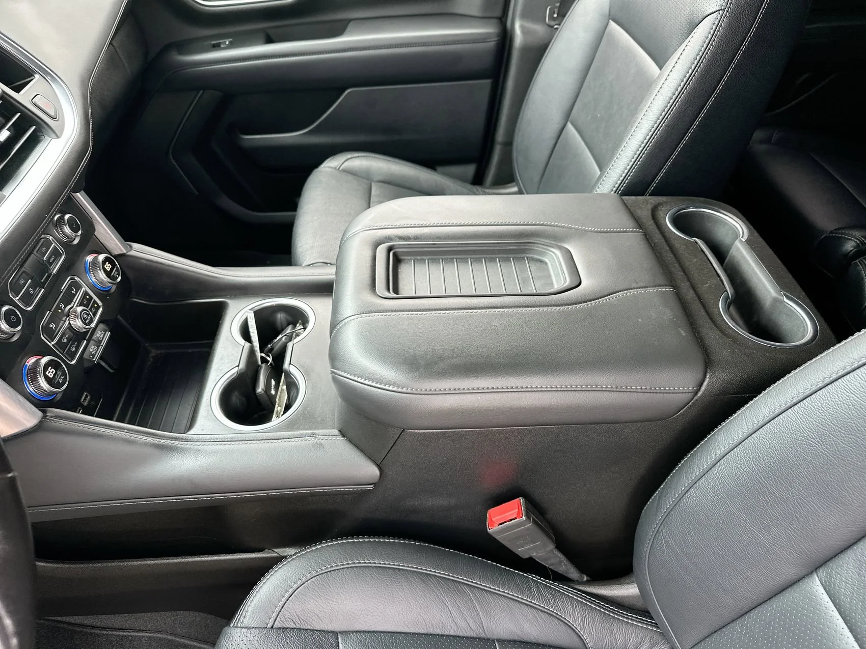 Used 2021 Summit White GMC SLE image 20