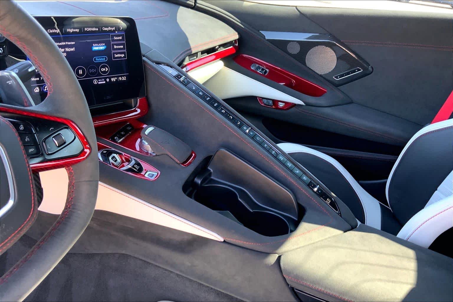 2023 Chevrolet Corvette 3LT - Photo 15