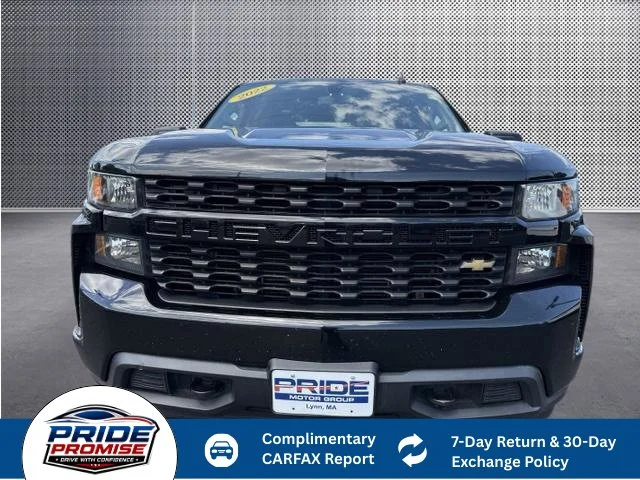 Used 2022 Black Chevrolet Custom image 8
