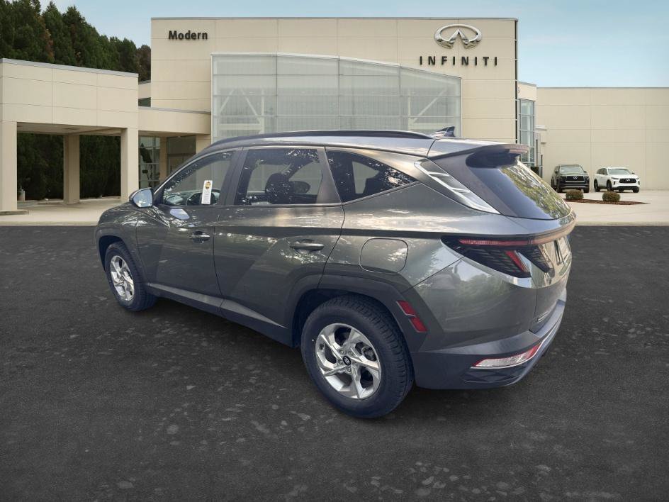 Used 2022 Amazon Gray Hyundai SEL image 6