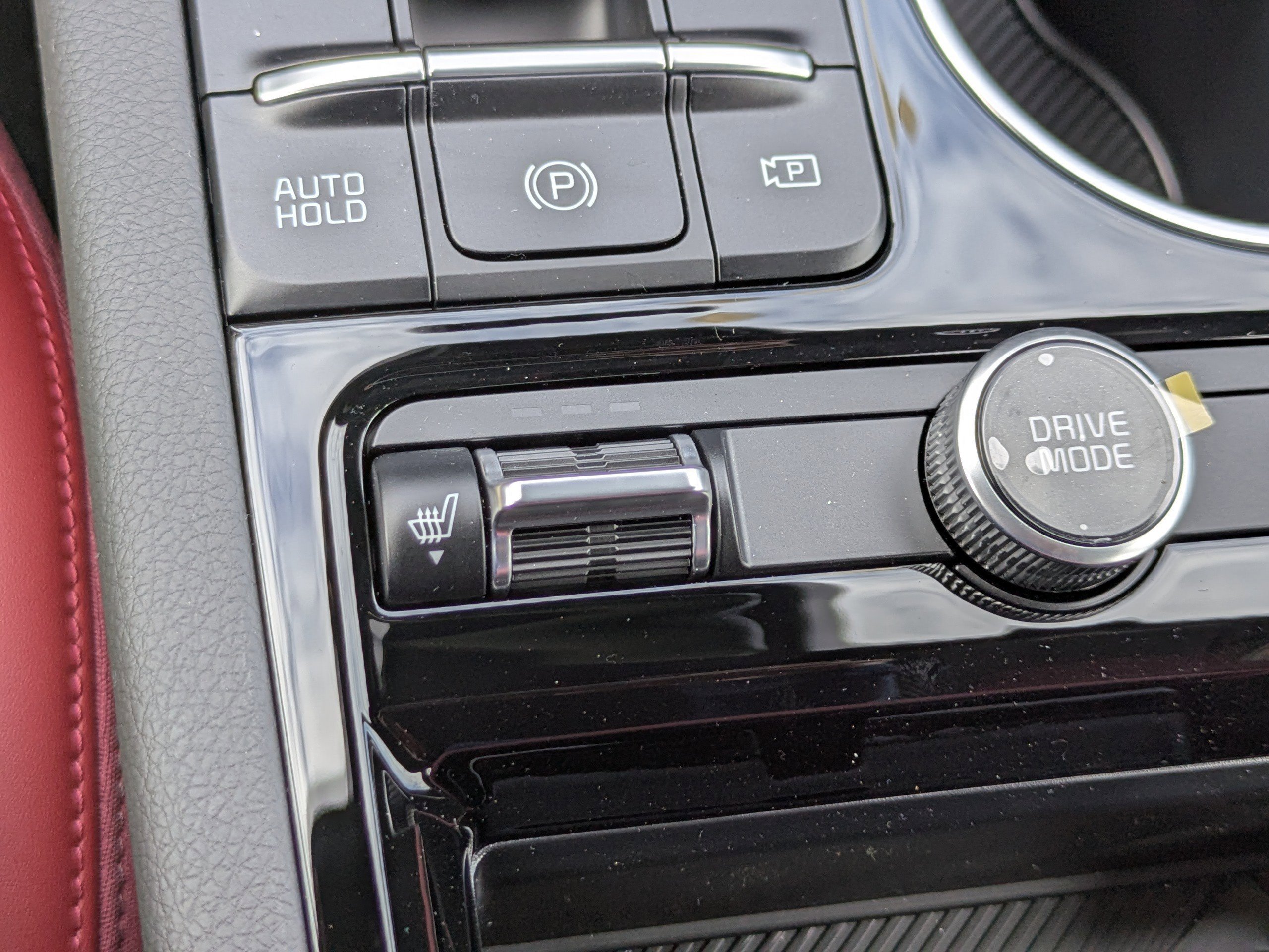 New 2026 Snow White Pearl Kia GT-Line FWD image 27