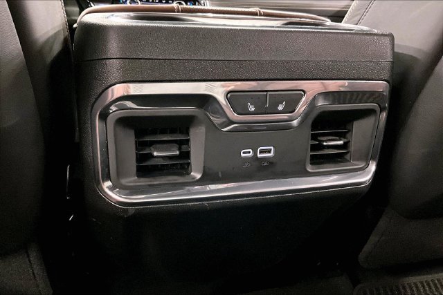 Used 2024 Onyx Black GMC Denali Ultimate image 30