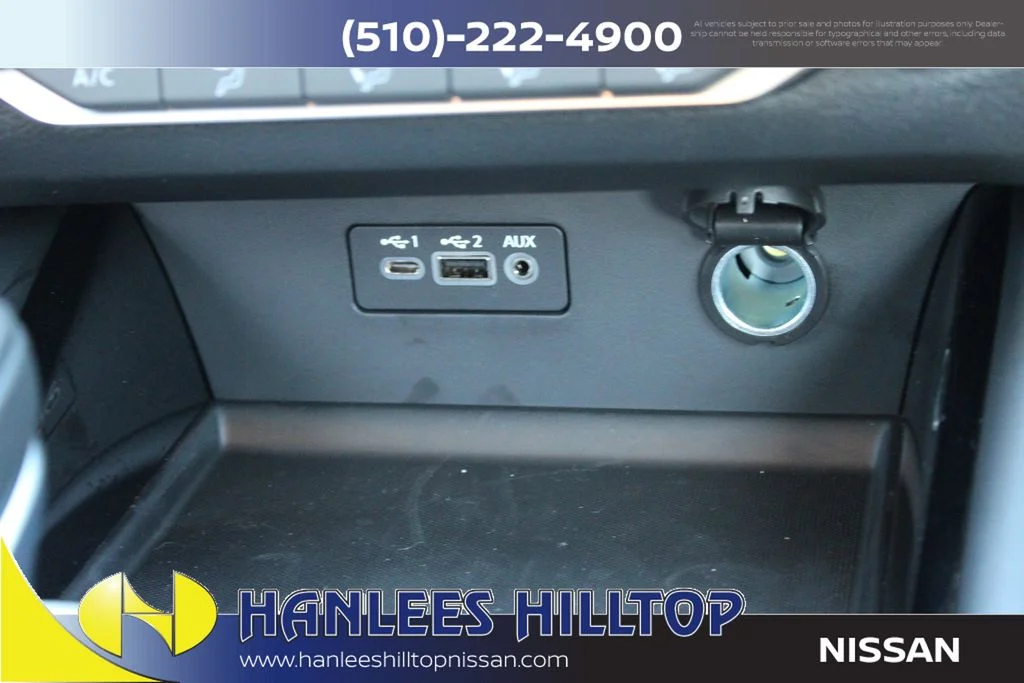 2025 Nissan Altima SR - Photo 21