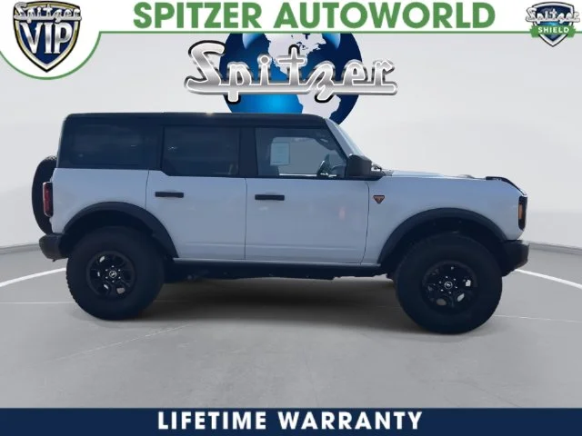 New 2026 Oxford White Ford Badlands® image 17