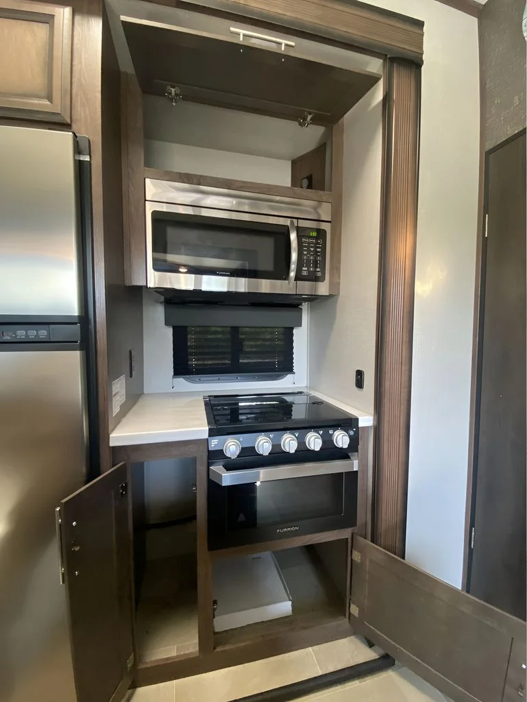 Used 2020 White KZ-RV  image 32