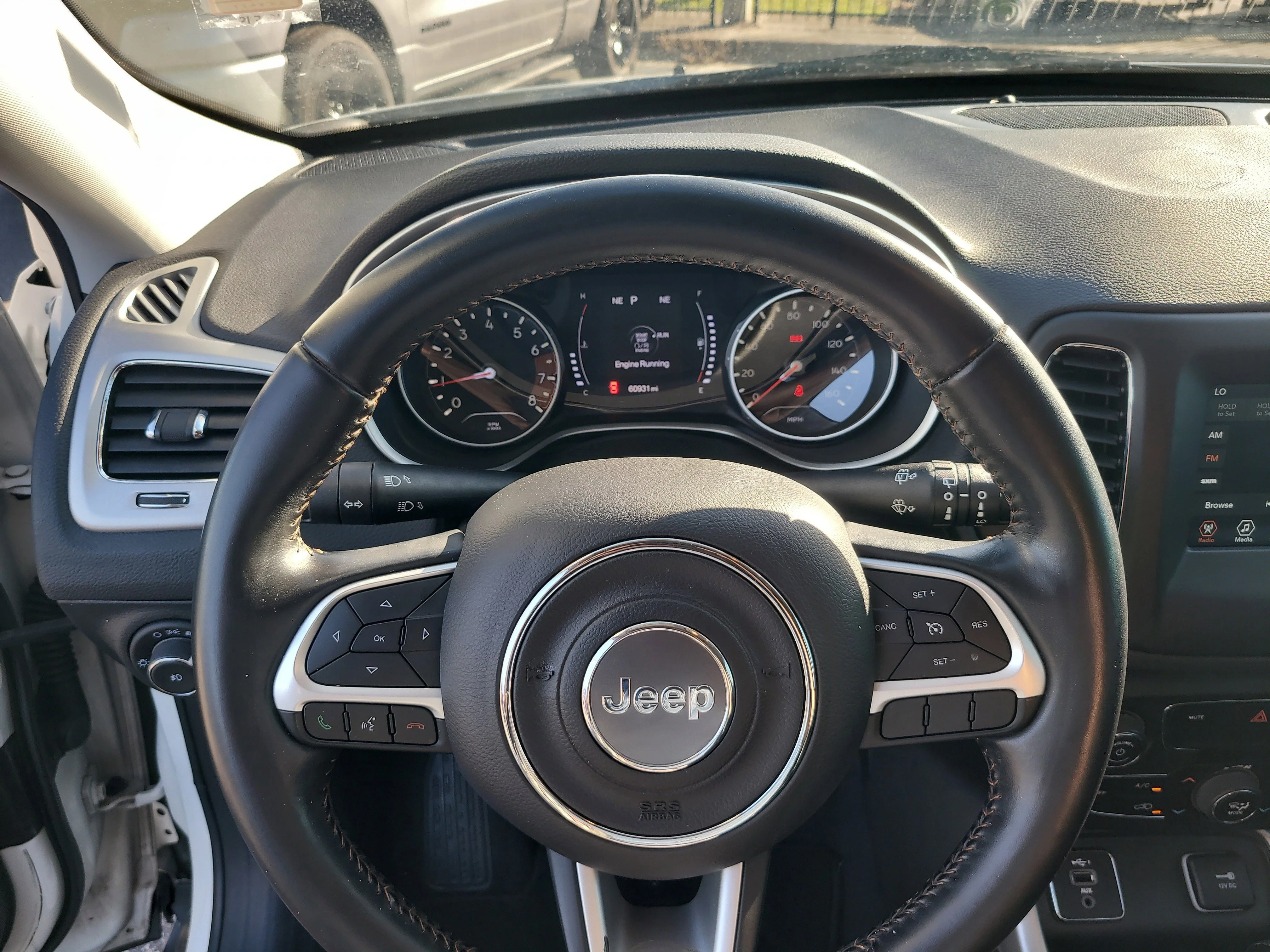 Used 2020 White Clearcoat Jeep Latitude image 25
