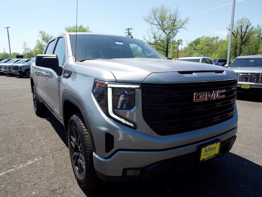 New 2026 Sterling Metallic GMC Elevation image 3