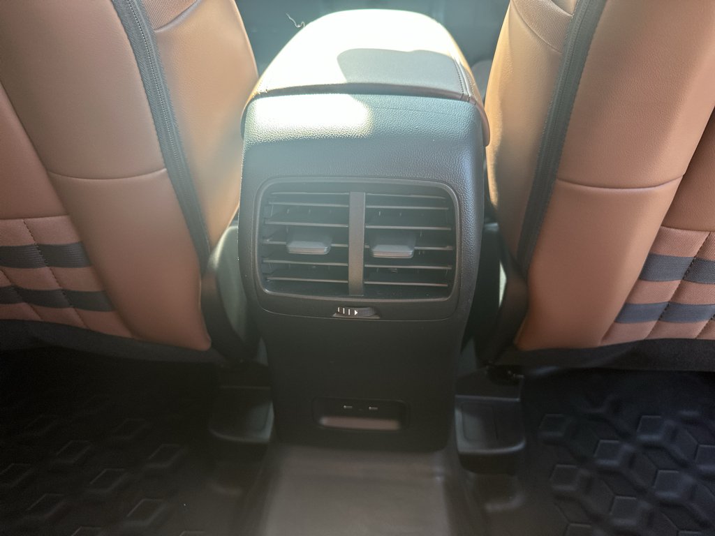 New 2026 Orange Fury Metallic Tri-Coat Ford Outer Banks® image 33