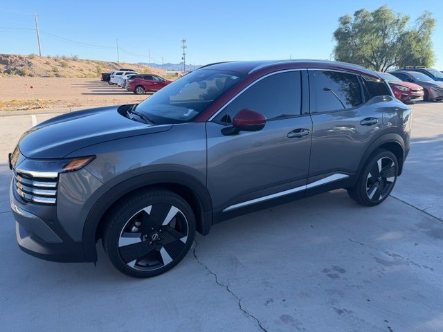 Certified Used 2025 Gray Nissan SR image 1