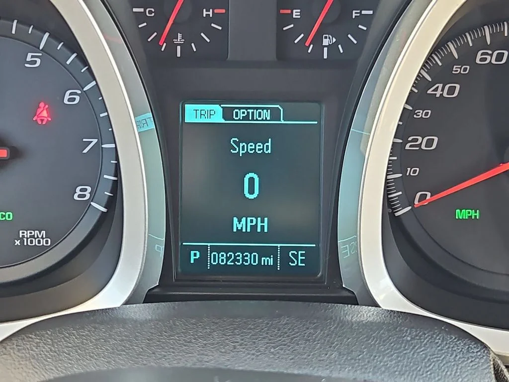 Used 2016 Iridescent Pearl Tricoat Chevrolet LT image 16