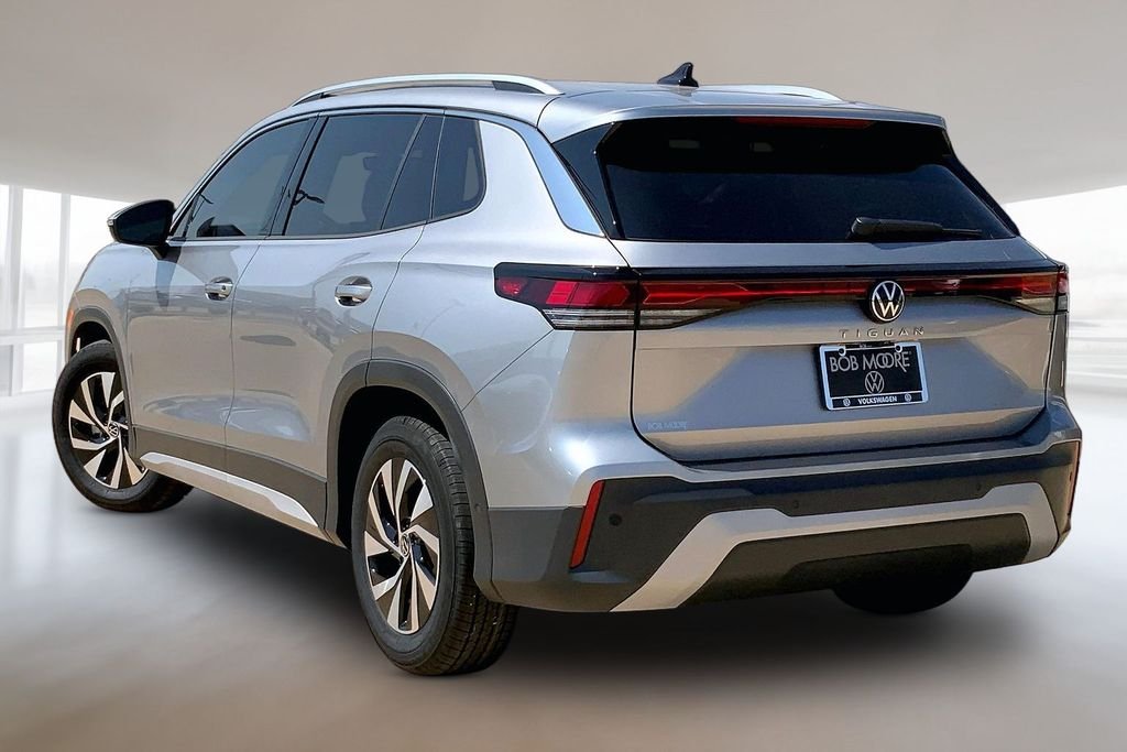 2026 Volkswagen Tiguan S - Photo 3