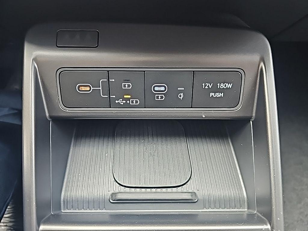 New 2026 Black Hyundai SEL Premium AWD image 20