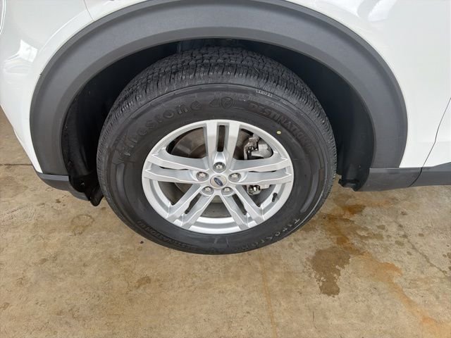 Used 2022 White Ford XLT image 12