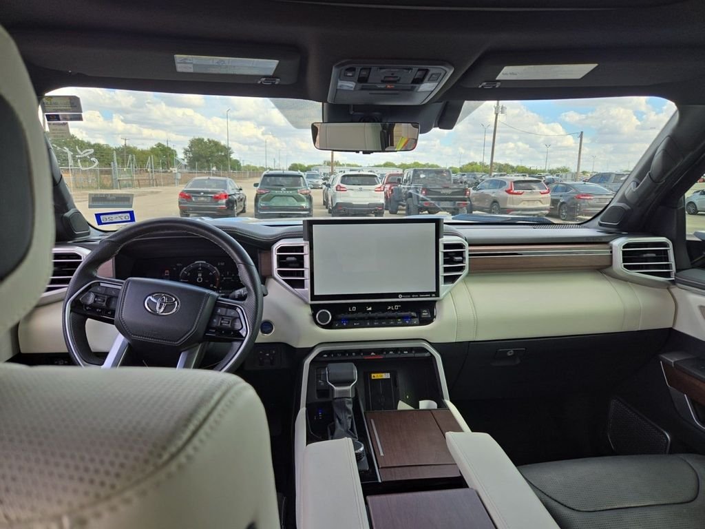 2022 Toyota Tundra CapStone photo 3