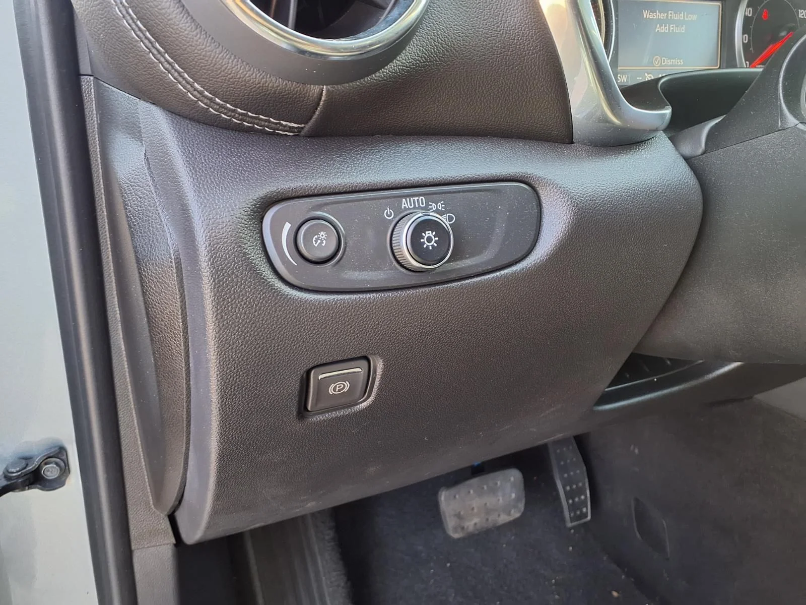 Used 2025 Gray Chevrolet LT image 14